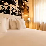 Ambra Cortina Luxury&fashion Hotel 4*