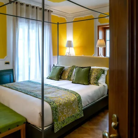 Ambra Cortina Luxury&fashion Ξενοδοχείο 4*