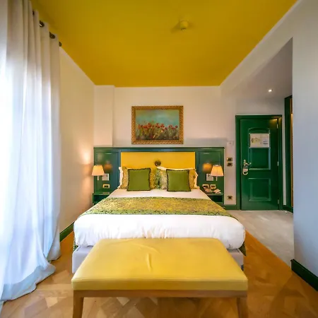 安布拉科尔蒂纳豪华时尚酒店