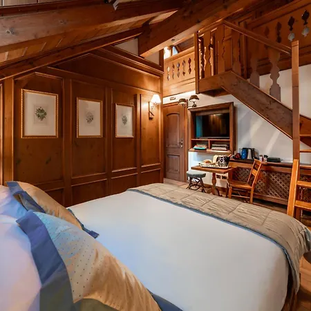 Ambra Cortina Luxury&fashion Cortina d'Ampezzo