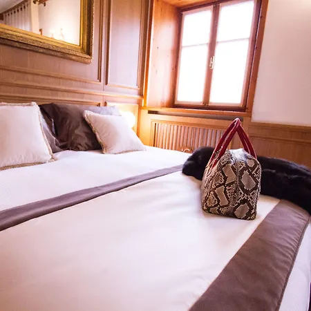 安布拉科尔蒂纳豪华时尚酒店 4* 科尔蒂纳丹佩佐