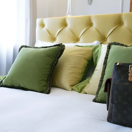 酒店 安布拉科尔蒂纳豪华时尚酒店 4*