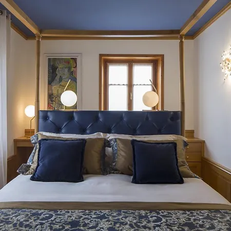 Ambra Cortina Luxury&fashion Hotel 4*
