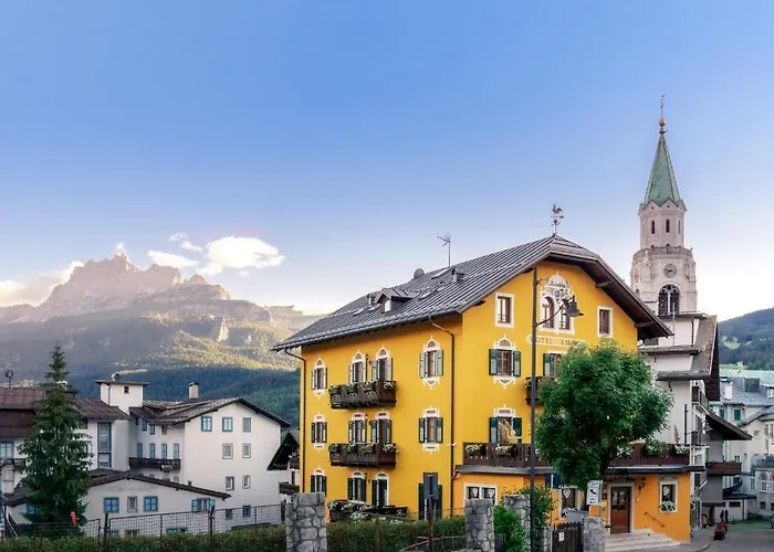 Ambra Cortina Luxury&fashion 4* Cortina d'Ampezzo